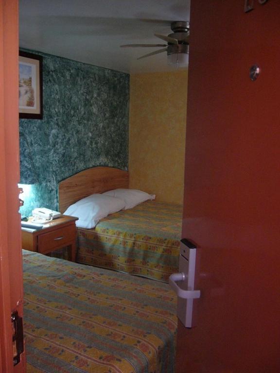 Hotel Del Rio Inn San Luis Potosi Room photo